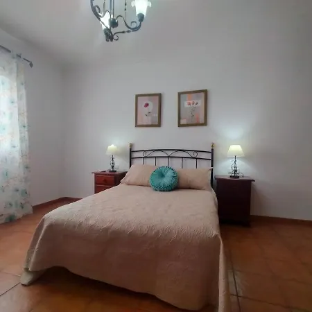Villa Rural Rio De La Miel