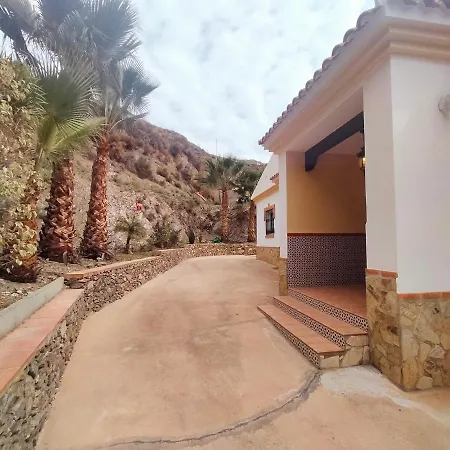 Rural Rio De La Miel